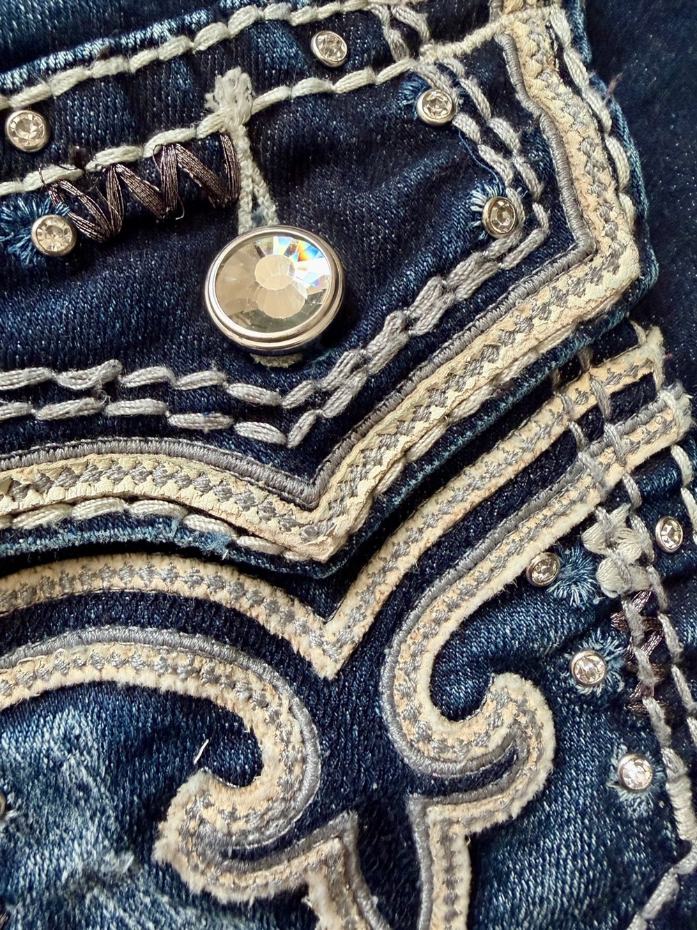 Rock Revival Jeans Womens Size 26 Kai Skinny Y2K Dark Blue Denim Embellished - Picture 13 of 13